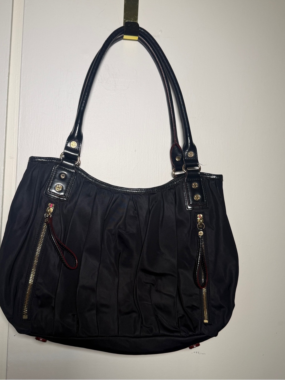 MZ Wallace Black Women's Shoulder Tote Satchel Bag - Classic Everyday Style